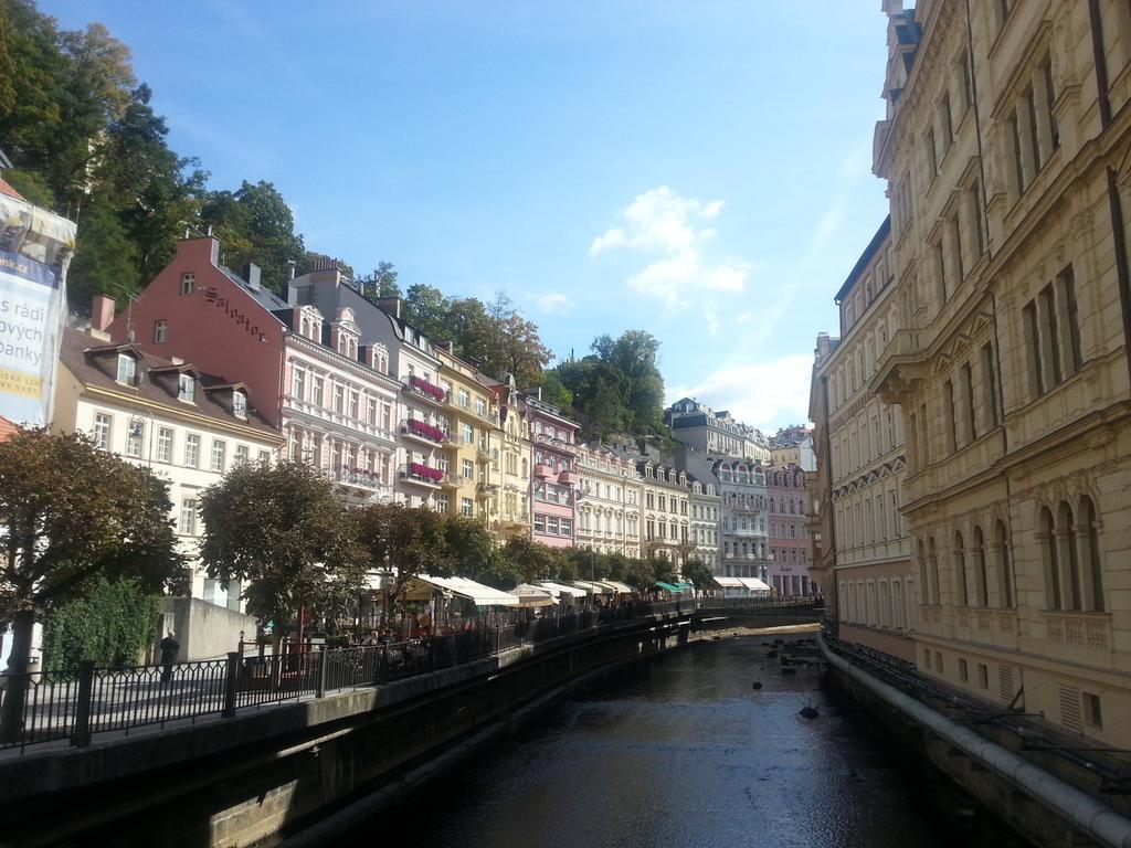 Apartments Valencia Karlovy Vary Exterior foto